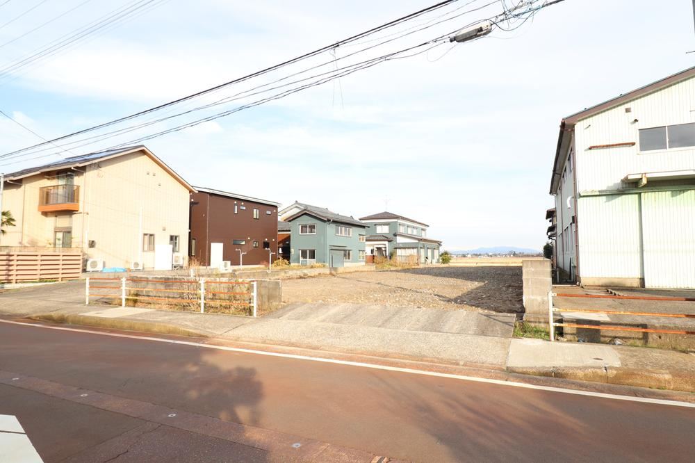 Spacious Land for Gardening in Tsubame - Photo 1