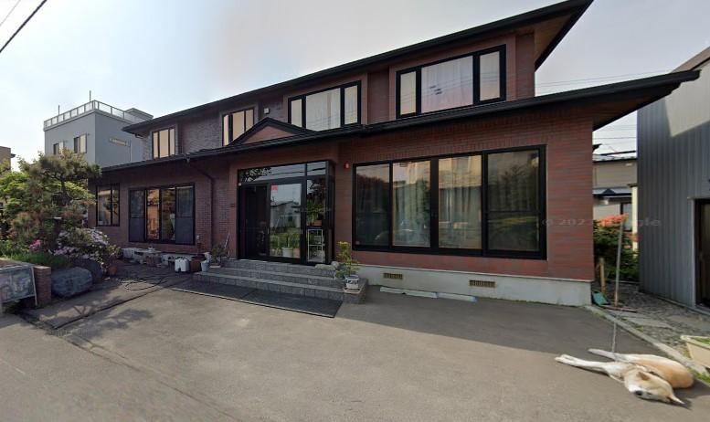Spacious 6LDK House with Garden in Showa - Photo 1