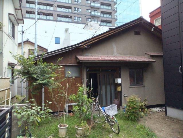 Land with No Building Conditions in Bandai - Photo 1