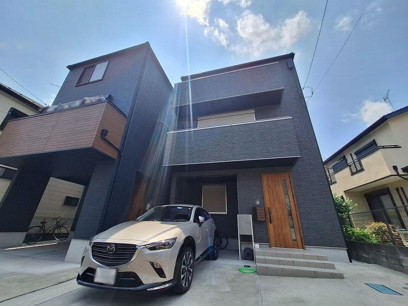 High-Value Custom Home in Asaka - Photo 1