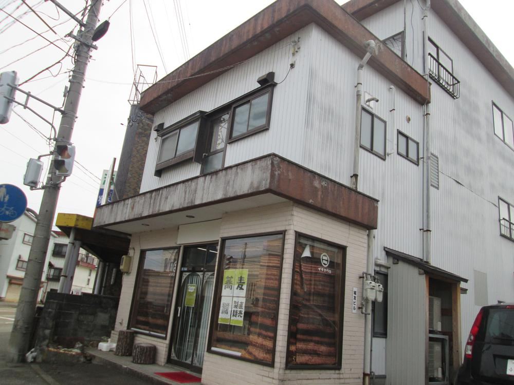 3-Story 4DK House Near Ojiya Station - Photo 1