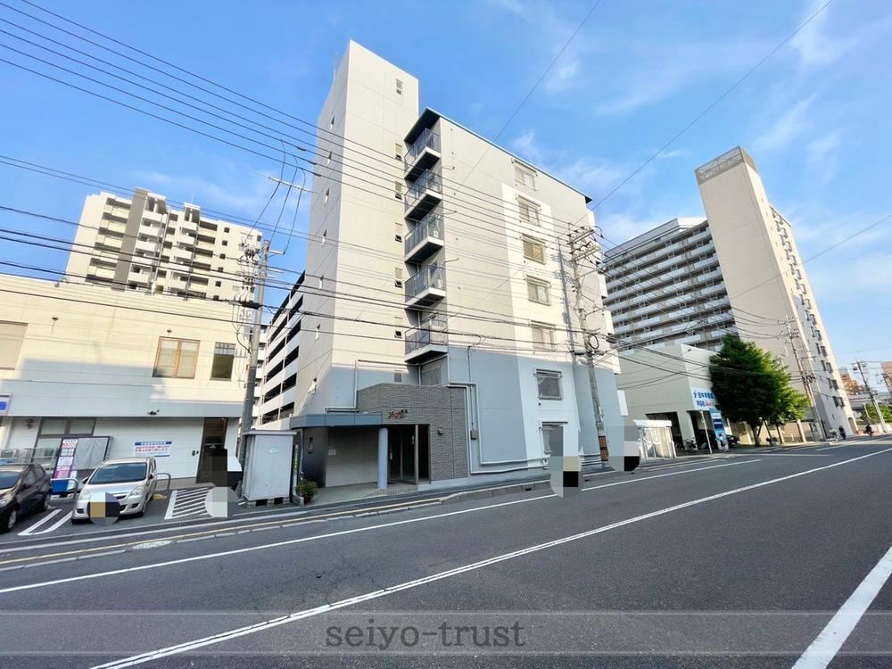 3LDK apartment in Minami Ward, Hiroshima - Photo 1
