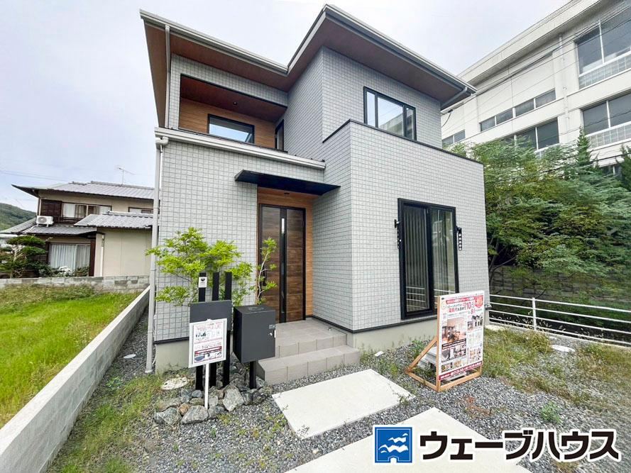 Newly Built Model House in Tsushima Kyomachi - Photo 1