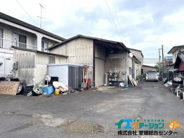 Spacious Warehouse in Higashitoriumachi - Photo 1