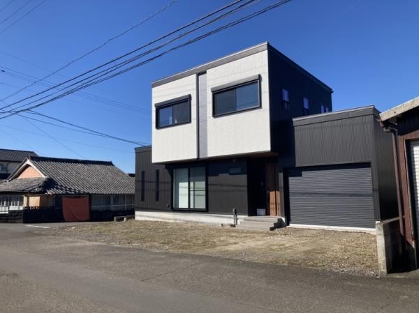 Modern 3LDK House in Kamayama, Mikata - Photo 1