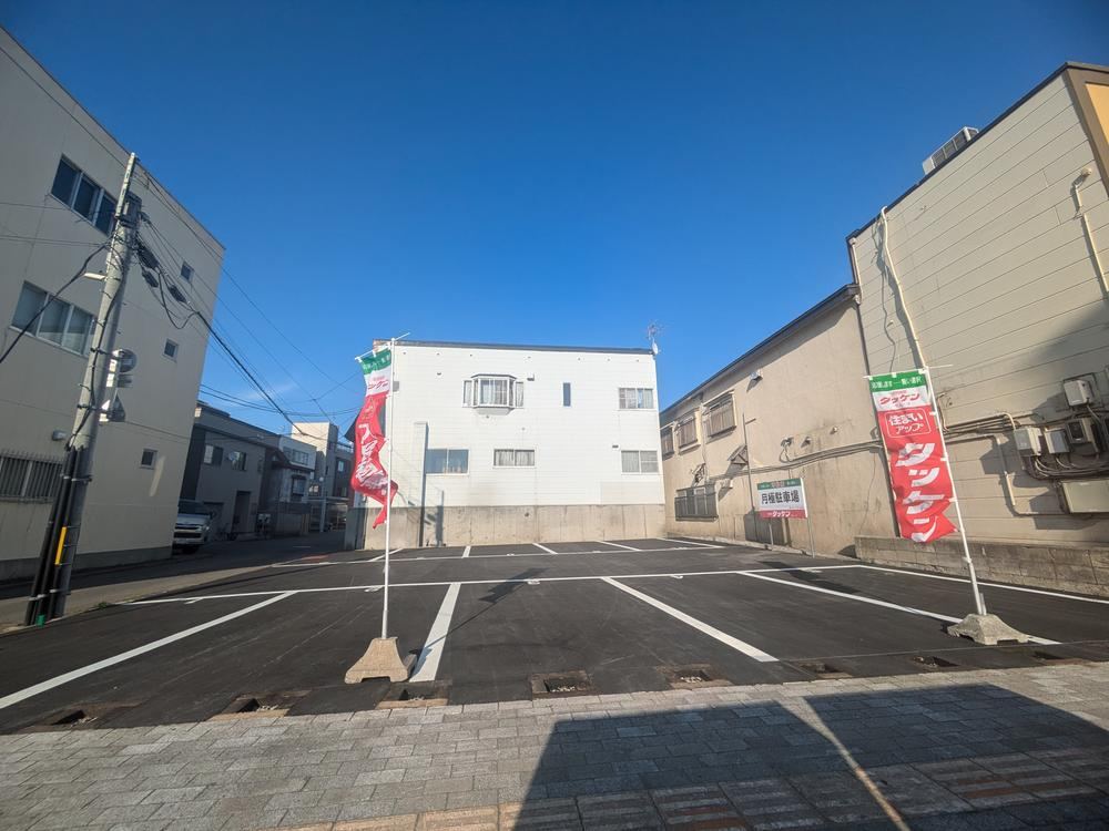 Corner Lot Land in Hashimoto 2, Aomori City - Photo 1