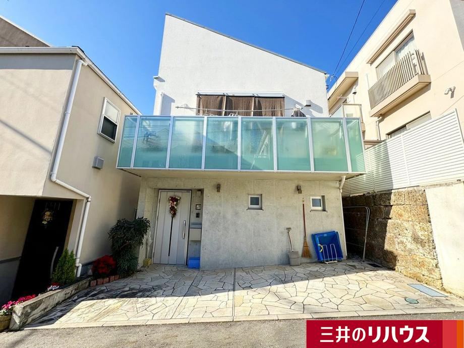 Modern 1LDK+S House in Ebisu - Photo 1