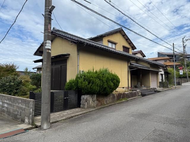 Spacious 7K+2S House with Garden in Kanazawa - Photo 1