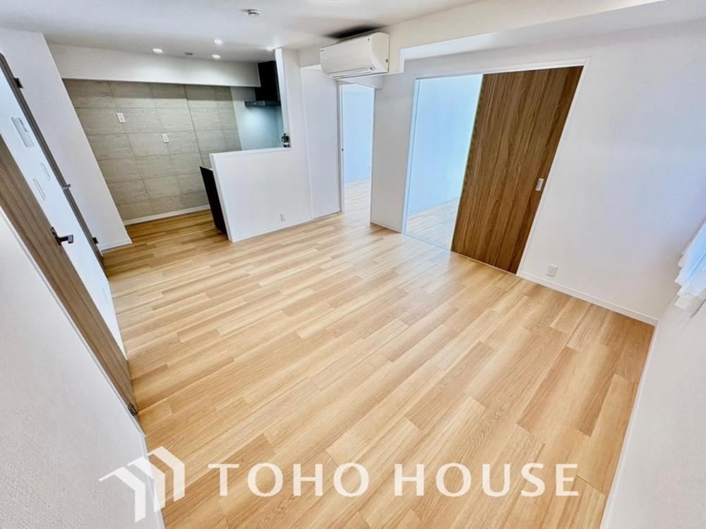 2LDK apartment in Funabashi, Chiba - Photo 1