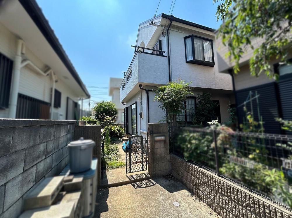 4LDK Home Near Sengen-Dai Station - Photo 1