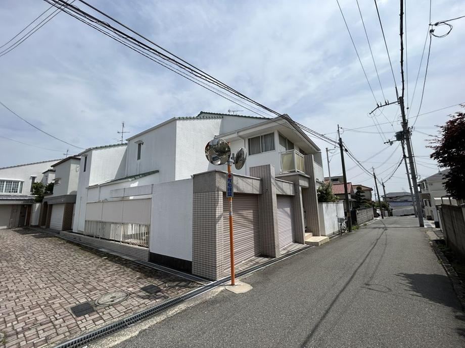 Spacious 5LDK Detached House Near Ishibashi-Hanadaimae Station - Photo 1