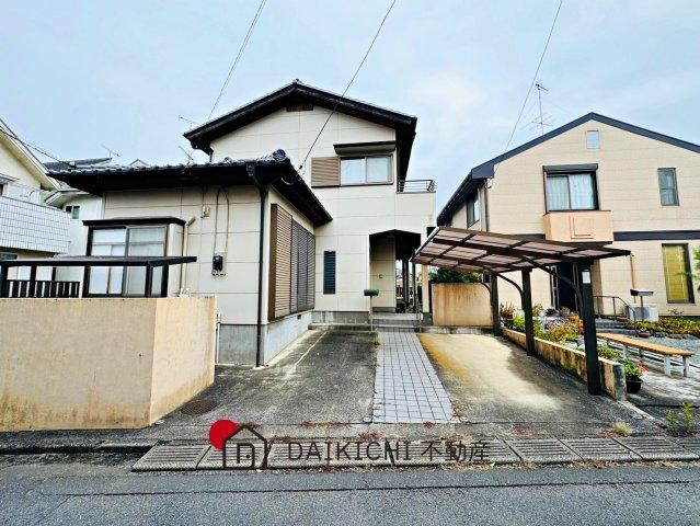 4LDK House with Renovation Potential in Gyoda - Photo 1