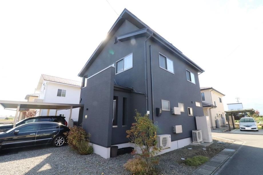 3LDK House Near Kashiyamachi Station - Photo 1