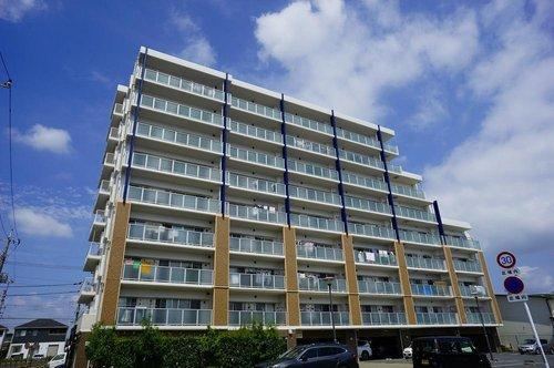 4LDK apartment in Ota, Gunma - Photo 1