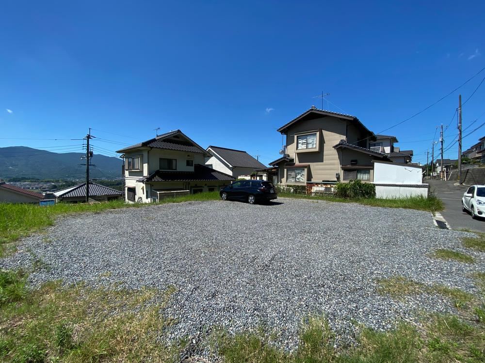 Large 4LDK House in Kurose with Set Sale Option - Photo 1