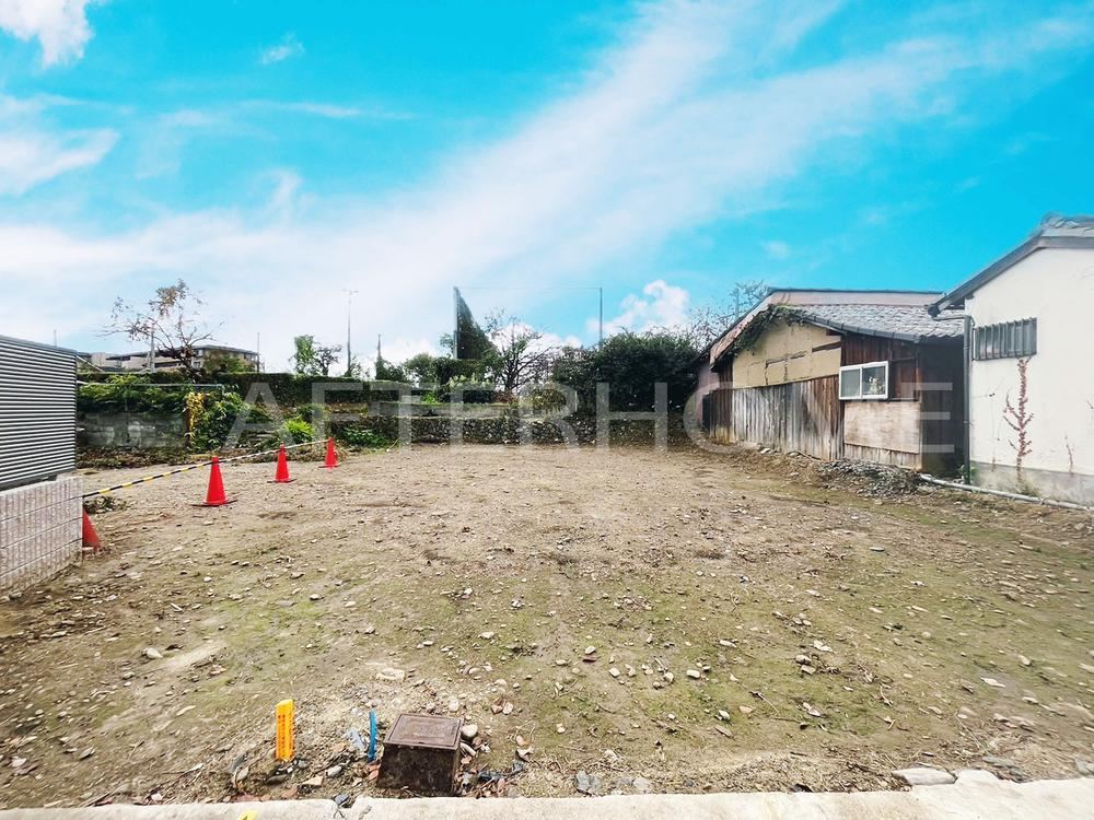 268 m² land in Ukyo Ward, Kyoto - Photo 1