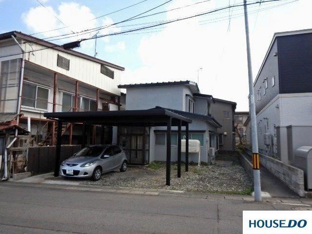 Fully Renovated 3LDK House with Carport in Hirosaki City - Photo 1