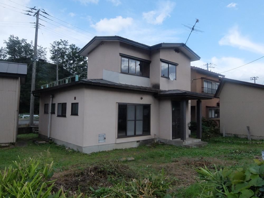 Convenient 6DK House in Quiet Owani Neighborhood - Photo 1
