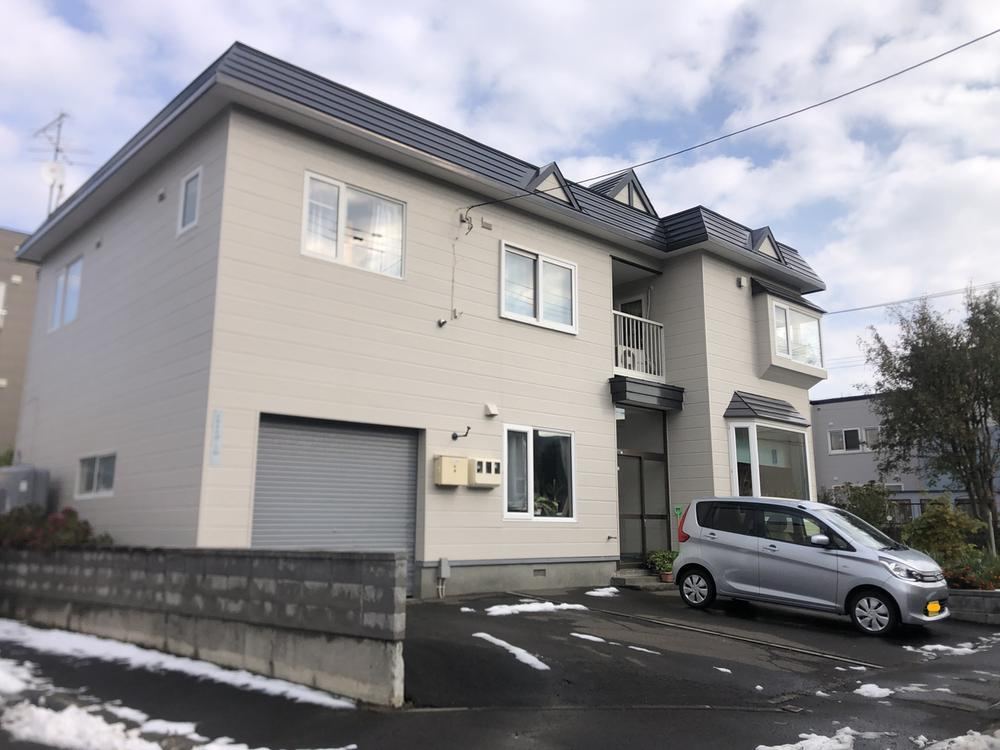 4LDK house in Nishi Ward, Sapporo, Hokkaido - Photo 1