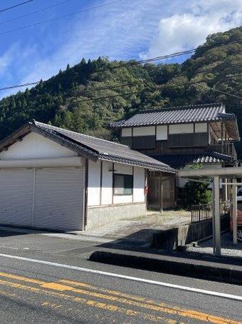 6DK house in Kume District