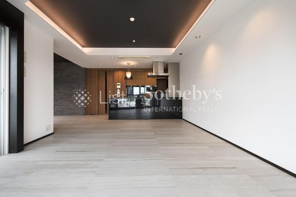 1LDK apartment in Shibuya Ward, Tokyo - Photo 1