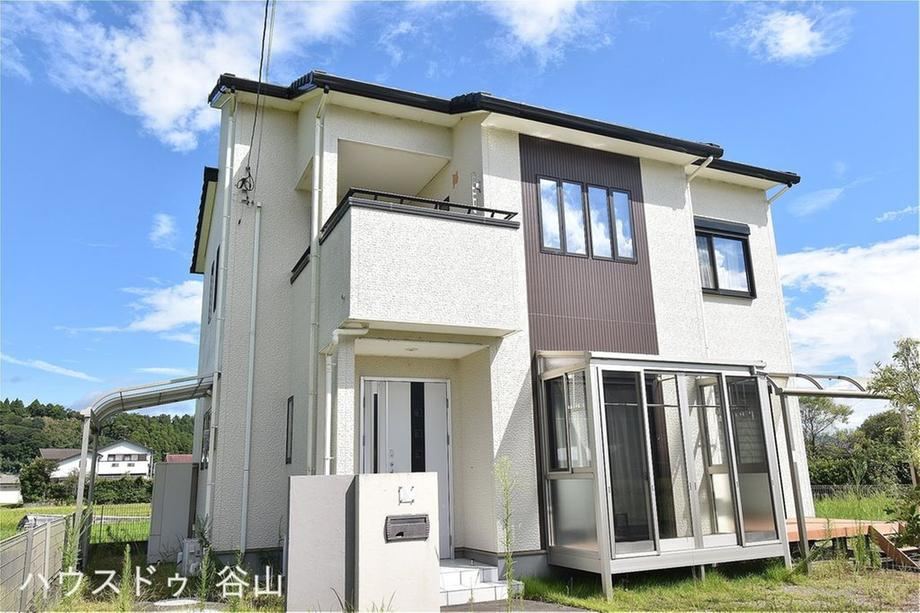 Eco-Friendly 4LDK+S House in Kawabe - Photo 1