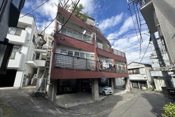 Large 2LDK House with Parking in Showa Town - Photo 1