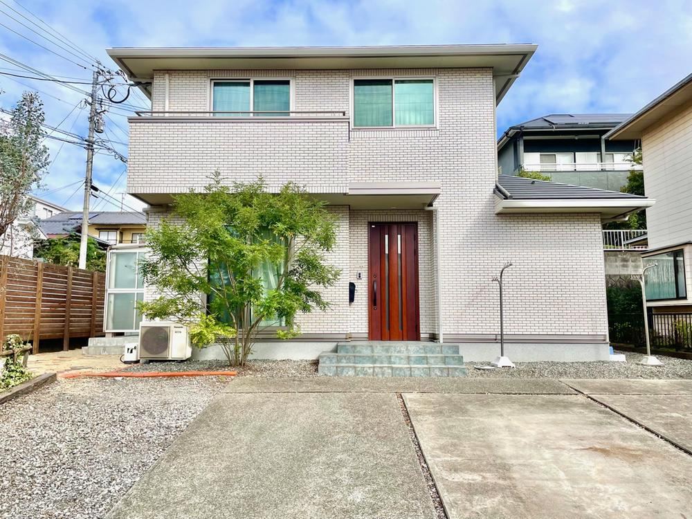 Inviting 3LDK House with 360° Panorama in Tsuresaki - Photo 1