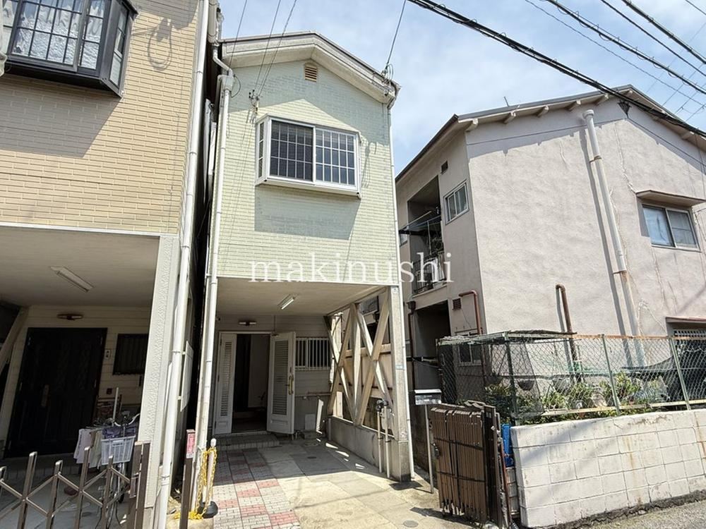 4LDK Home Near Eganosho Station - Photo 1