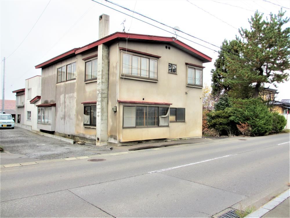 Southeast Facing Land Near Hirosaki - Photo 1