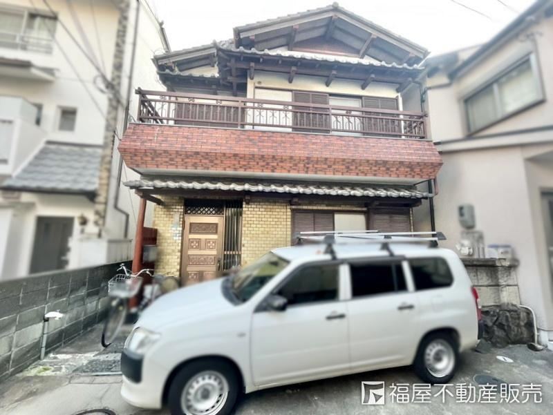 Charming 3DK House Near Mikunigaoka Station - Photo 1
