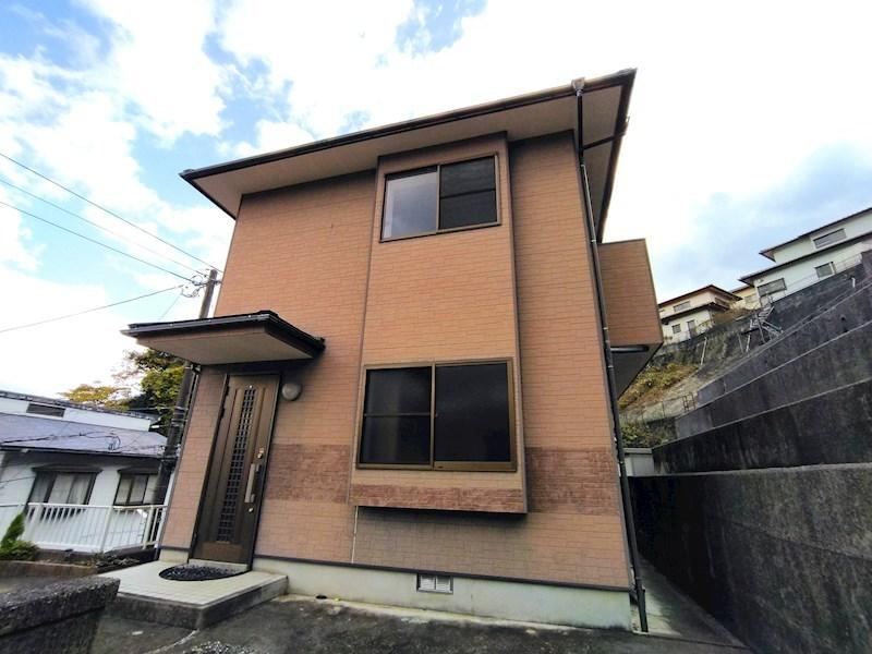 Scenic 3LDK House with City Gas in Yahatanishi - Photo 1
