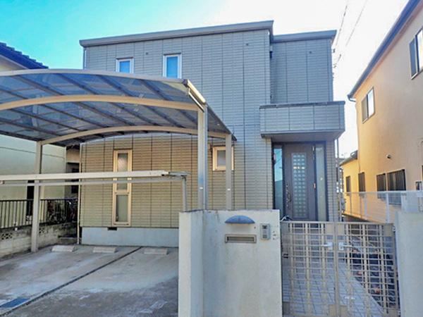 Spacious 4LDK Two-Family Home in Daiganjimachi, Chiba - Photo 1