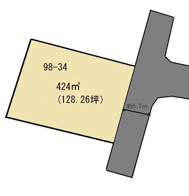 Generous Land in a Green Residential Area - Photo 1