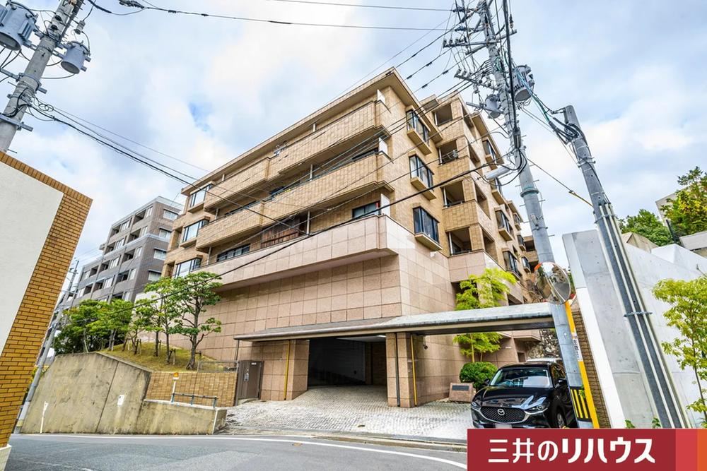 3LDK apartment in Chuo Ward, Fukuoka - Photo 1