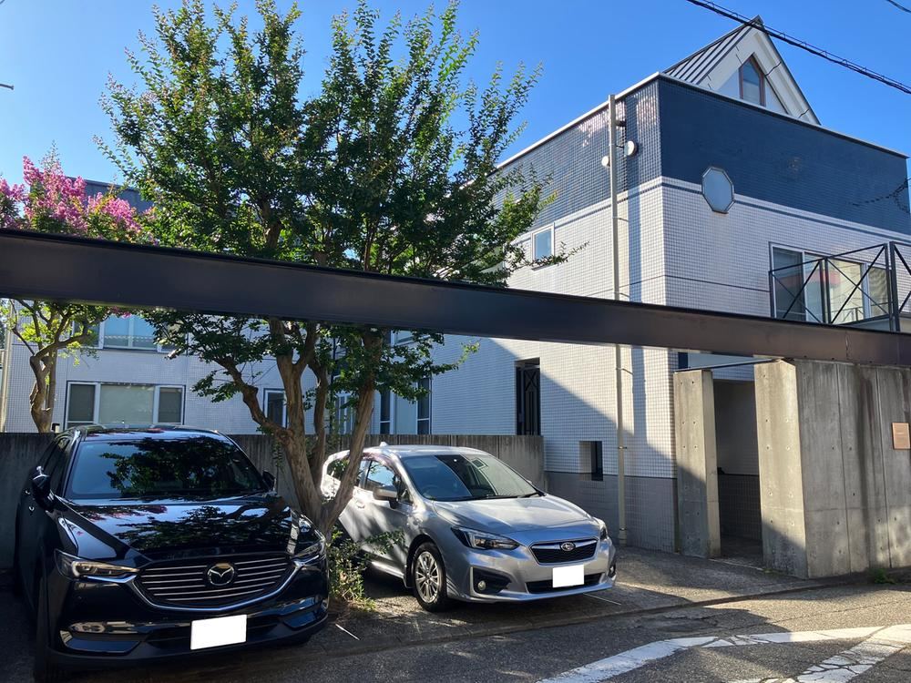 Spacious 5LDK House with Courtyard in Niigata - Photo 1