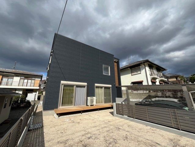 4LDK+S house in Kure, Hiroshima - Photo 1