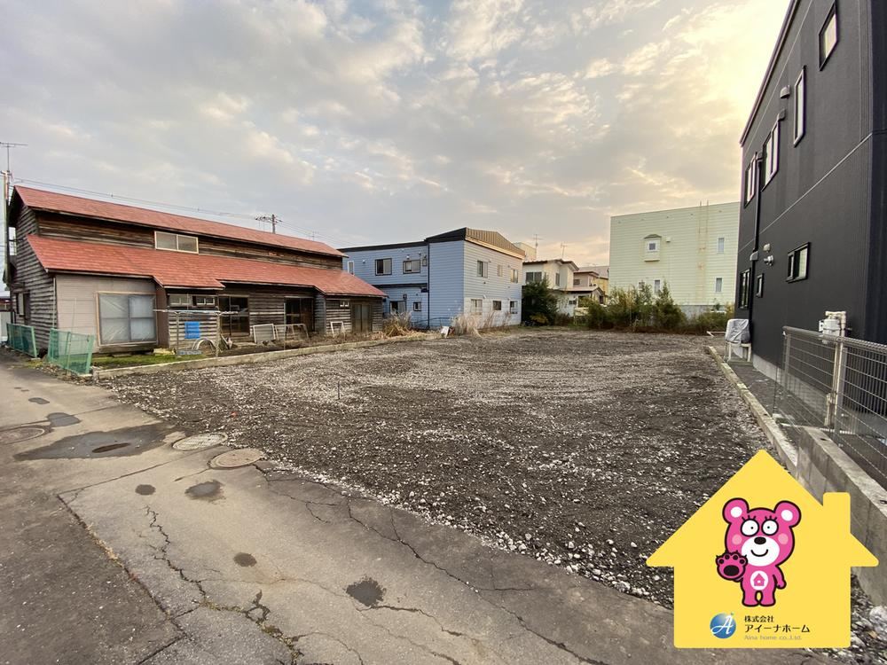 Land with Dual Access in Fukabori Town - Photo 1