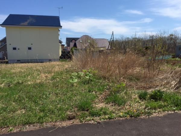 Spacious Land in Tomakomai - Photo 1