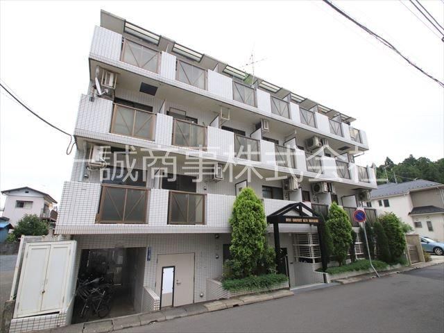 1K Apartment with Balcony in Shiroume - Photo 1