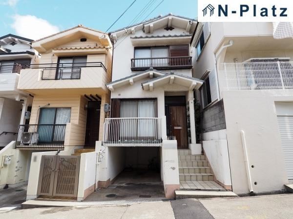 DIY 3LDK House with Parking Space - Photo 1