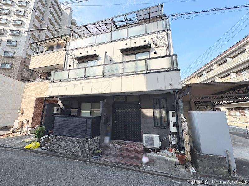 Sunny 3LDK Terrace House Near Yata Station - Photo 1