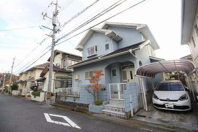 4LDK house in Saeki Ward, Hiroshima - Photo 1