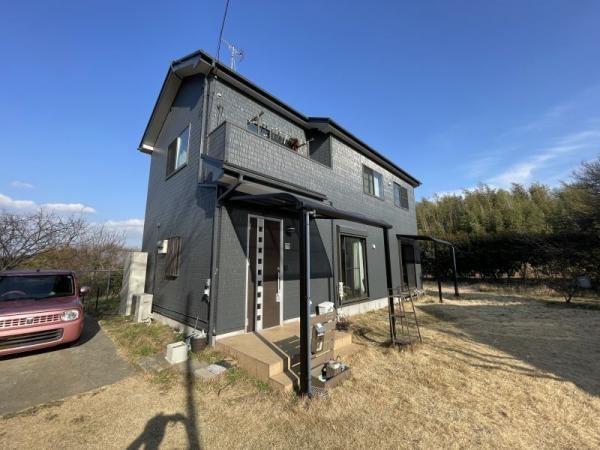 Spacious Detached House with Solar Power in Chiba - Photo 1