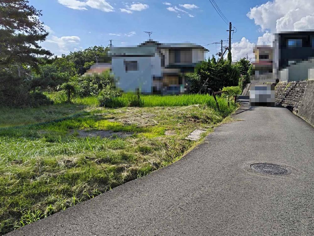 Spacious Land Plot on Elevated Ground - Photo 1
