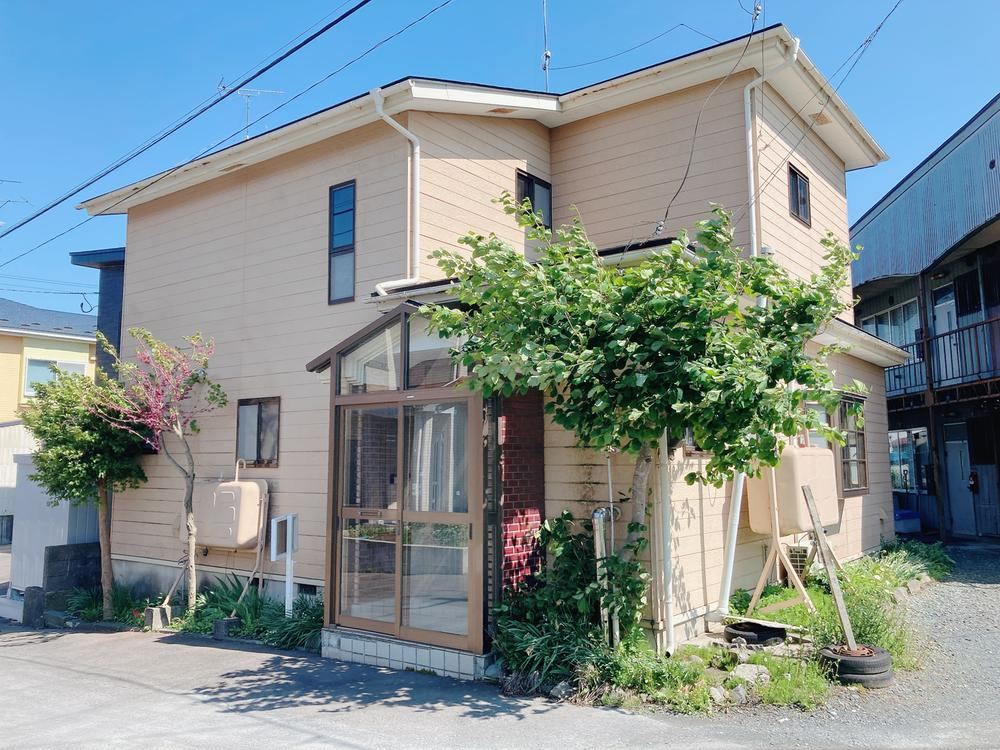 6DK Detached House in Hachinohe with Price Reduction - Photo 1