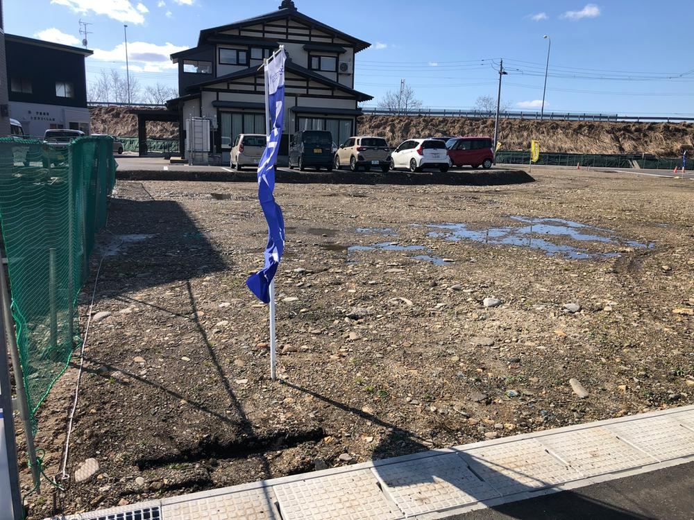 Spacious Land in Jumonji Town - Photo 1