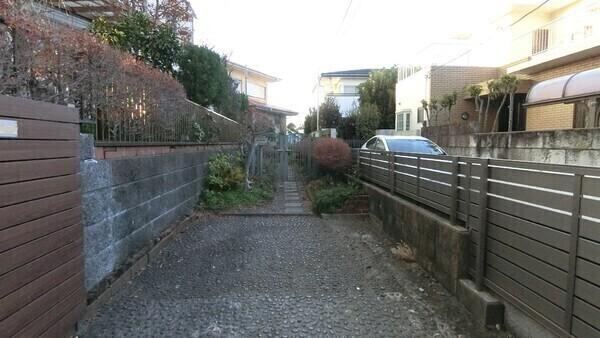 374 m² land in Konan Ward, Yokohama, Kanagawa - Photo 1