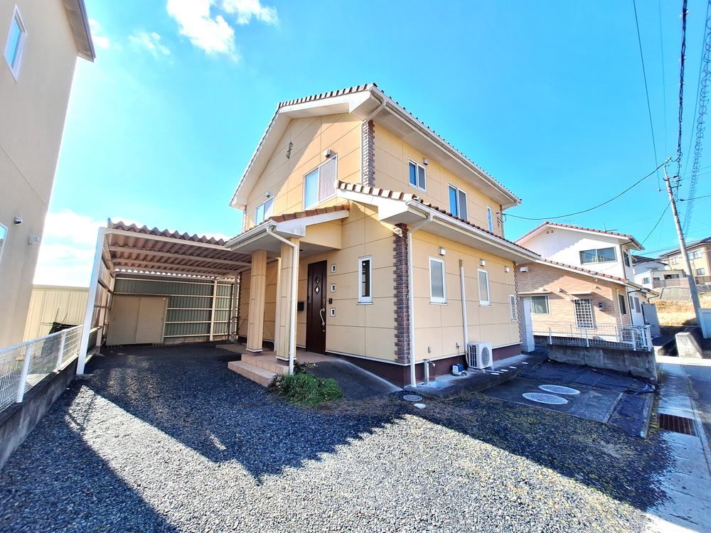 Charming 3LDK+S House with Mountain Views in Nomura - Photo 1