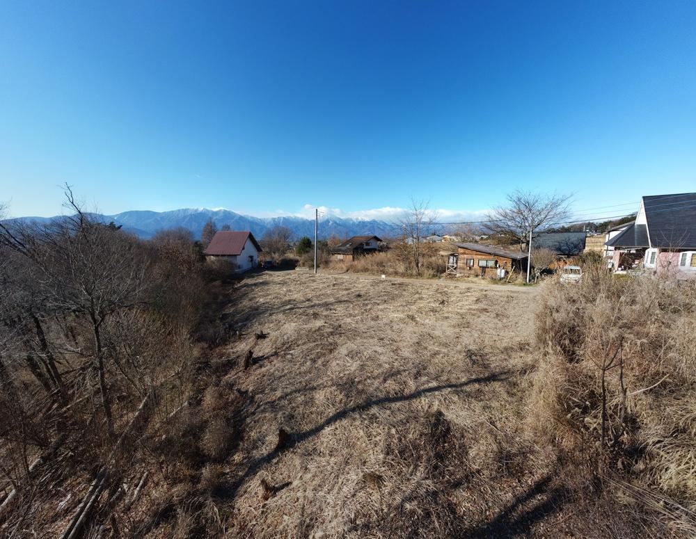 651 m² land in Hokuto, Yamanashi - Photo 1